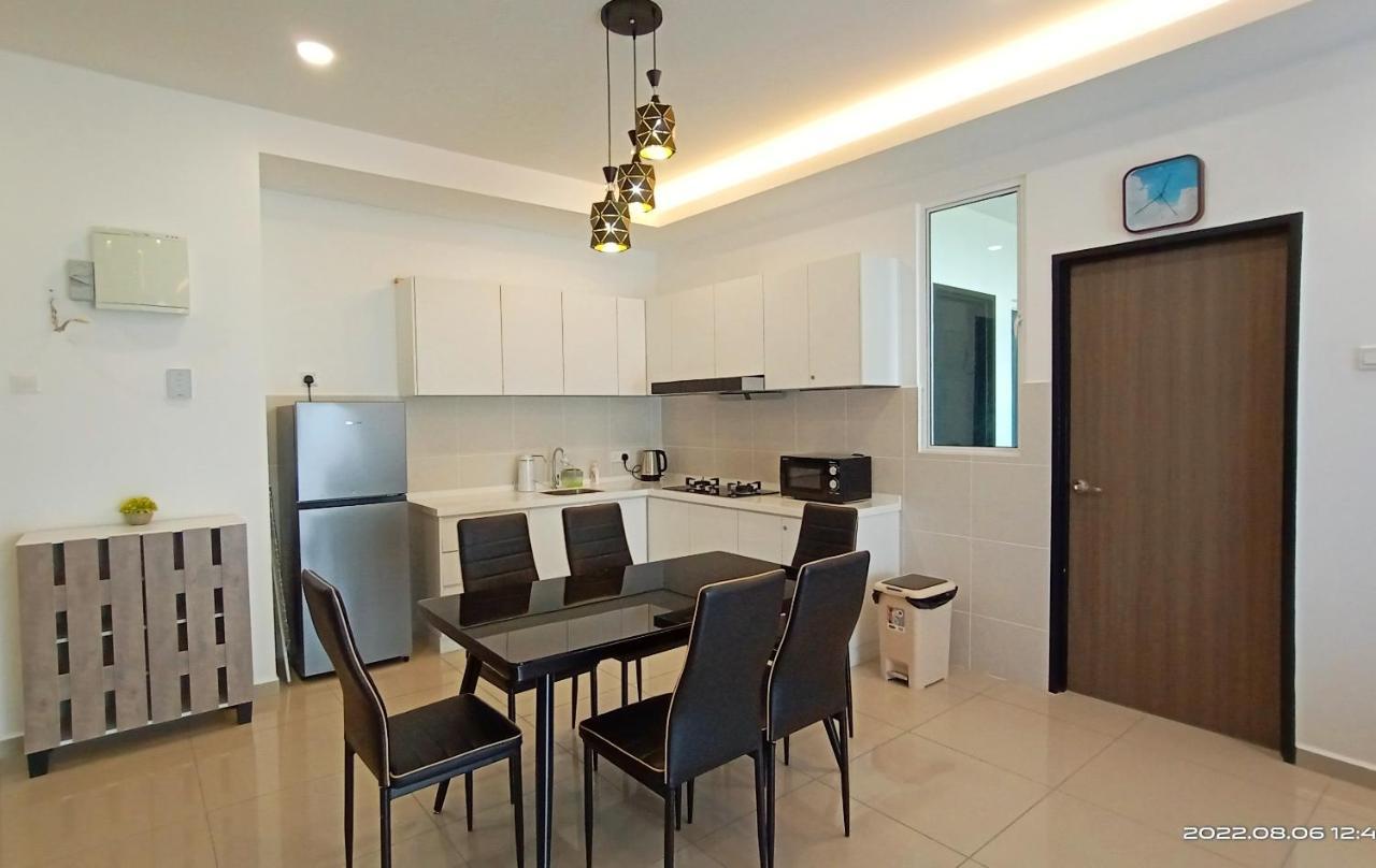 Apartamento Austin @ Novo 8 Malacca Exterior foto